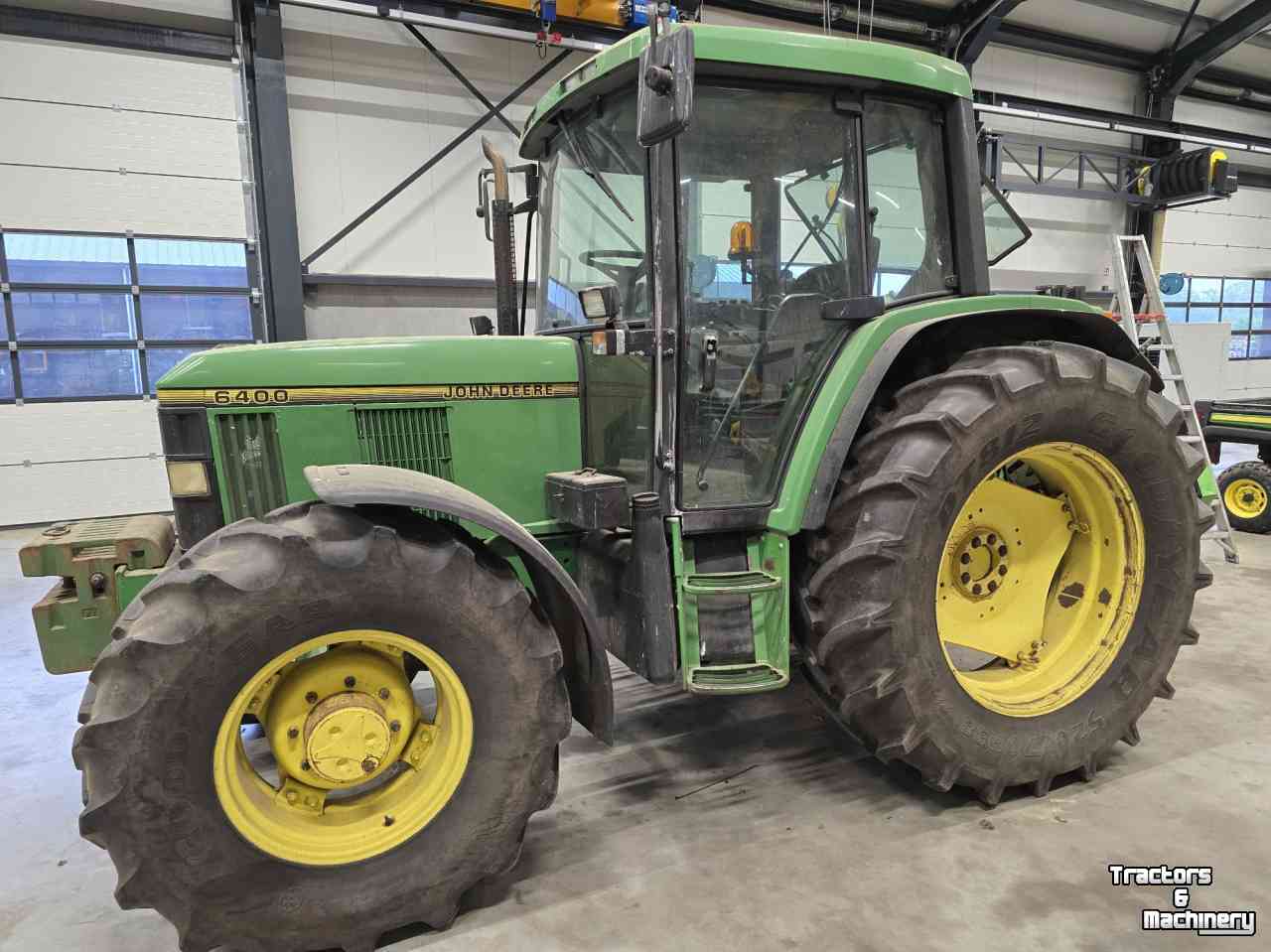 Schlepper / Traktor John Deere 6400