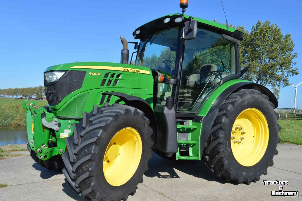 Schlepper / Traktor John Deere 6125R