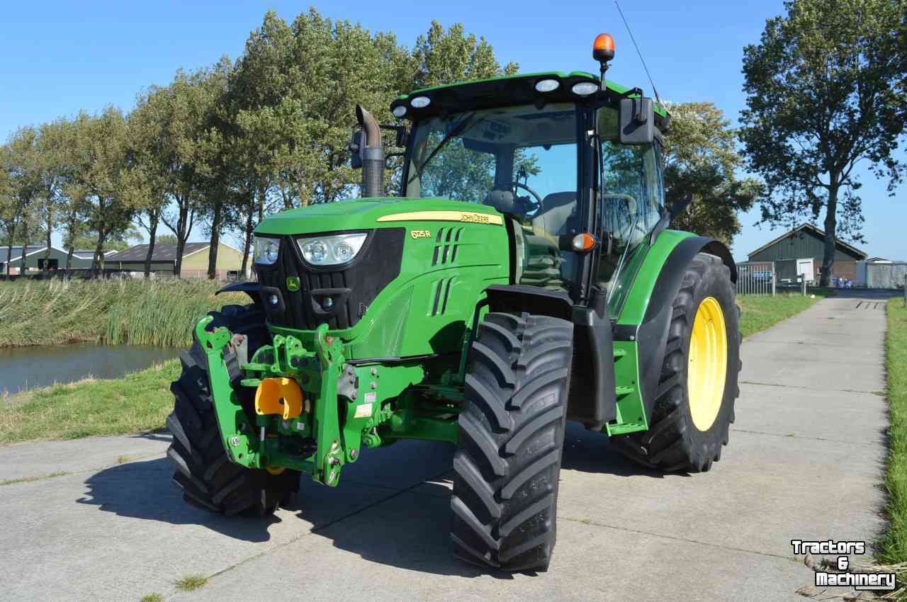 Schlepper / Traktor John Deere 6125R