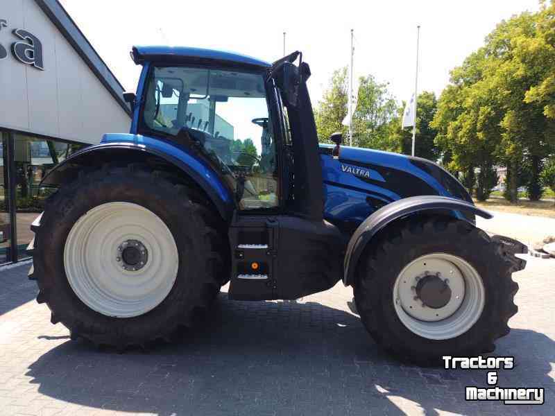 Schlepper / Traktor Valtra T194 Active