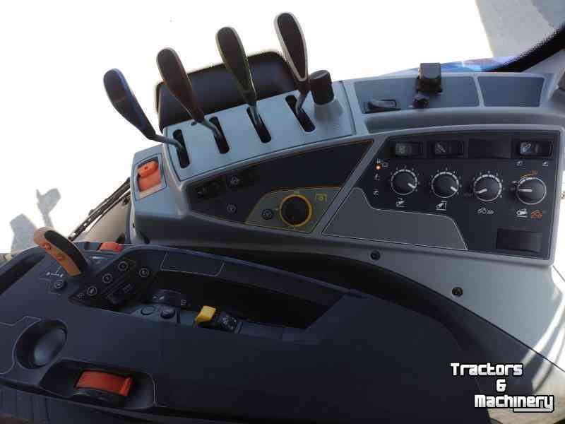 Schlepper / Traktor Valtra T194 Active