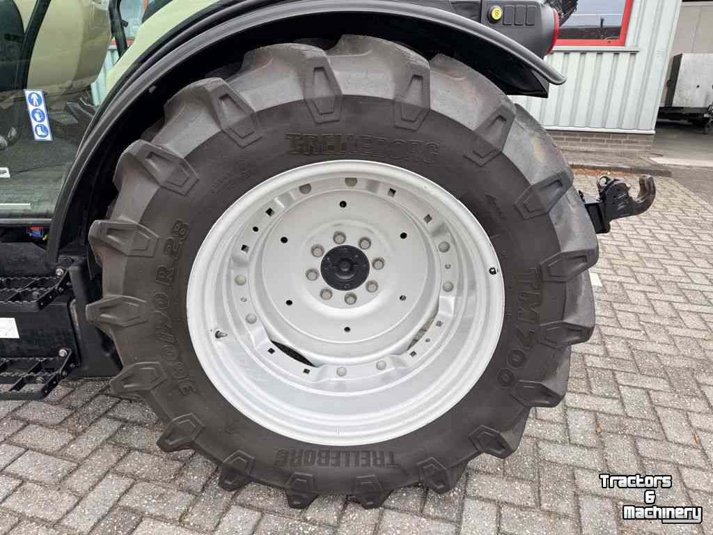 Obsttraktor Case Quantum 110N Stage V Cab CAT 4