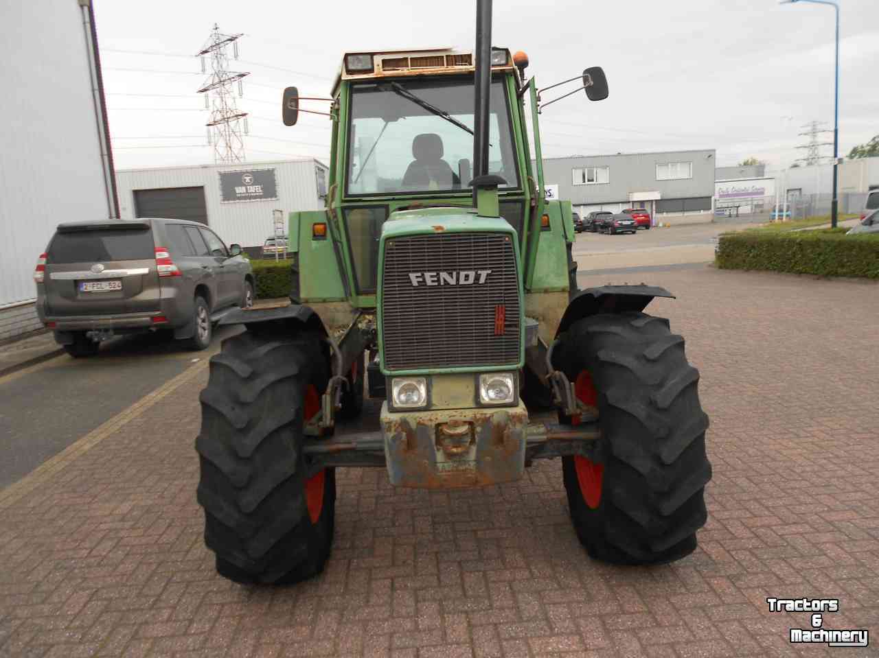 Schlepper / Traktor Fendt 311 lsa