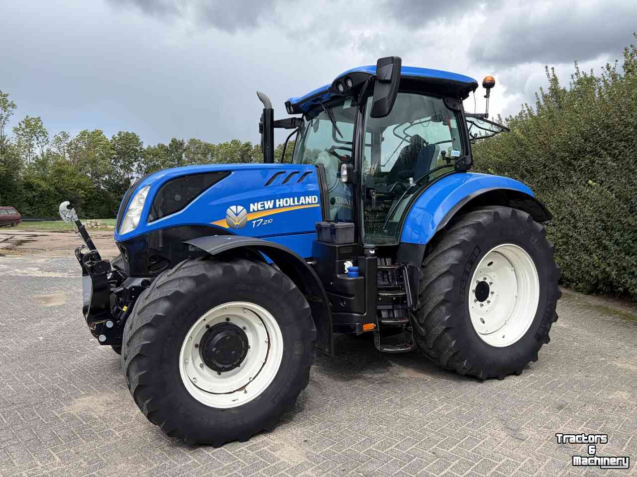 Schlepper / Traktor New Holland T7.210 Powercommand 3800 uur!