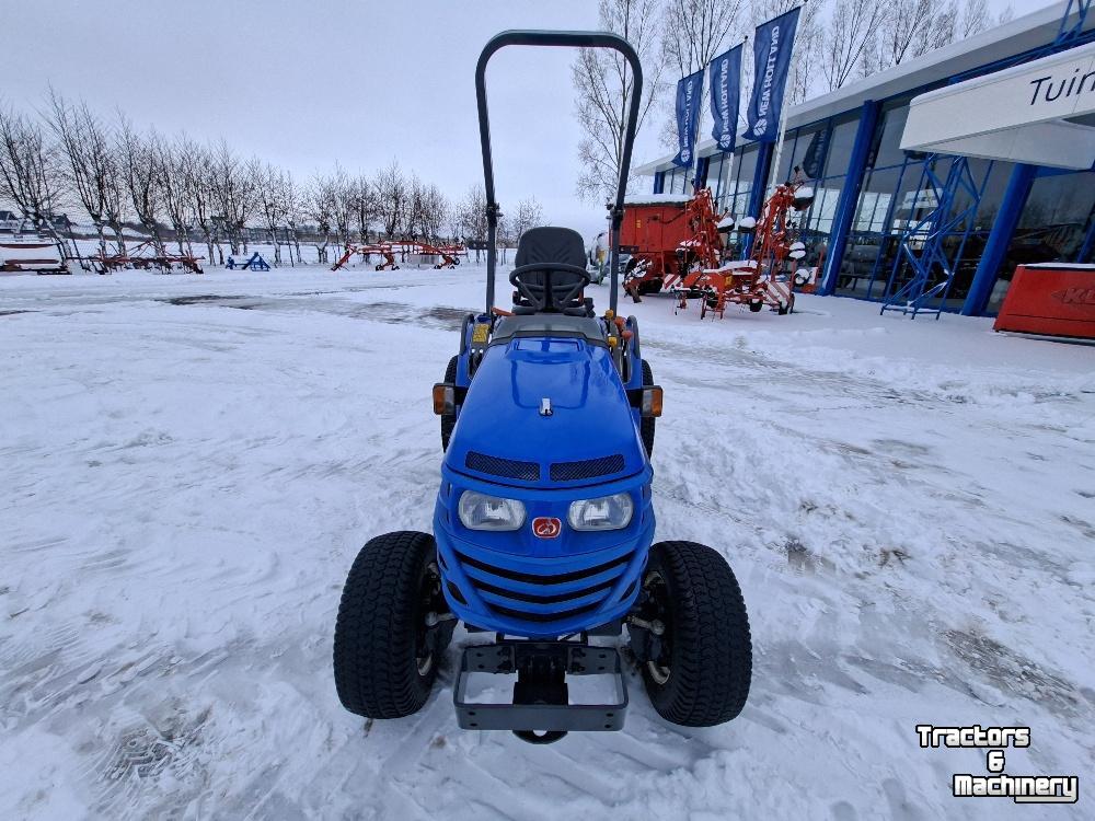 Obsttraktor Iseki TM3215