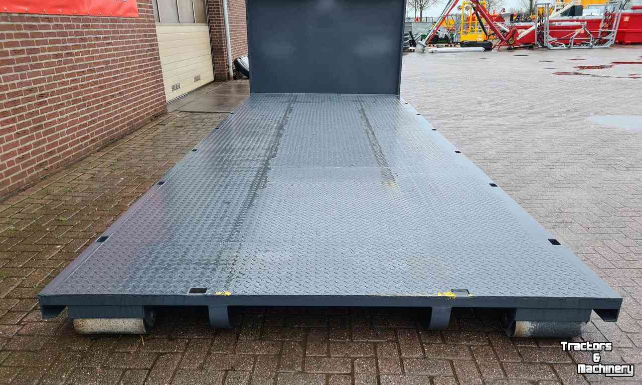Hakenlift-Container System  Container platform / haark-arm platform