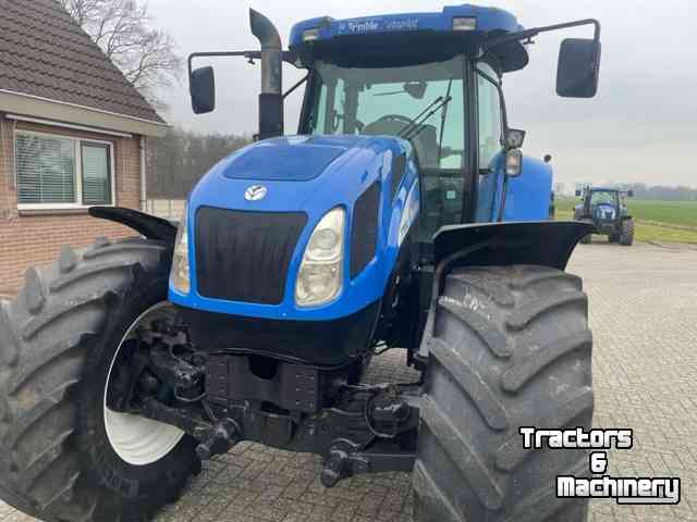 Schlepper / Traktoren New Holland T7550 CVT 50km airco 6 cil.turbo 200 pk