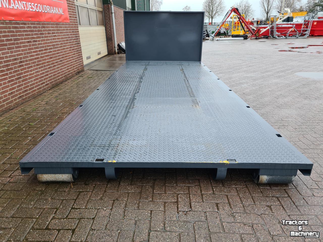 Container  Container flat