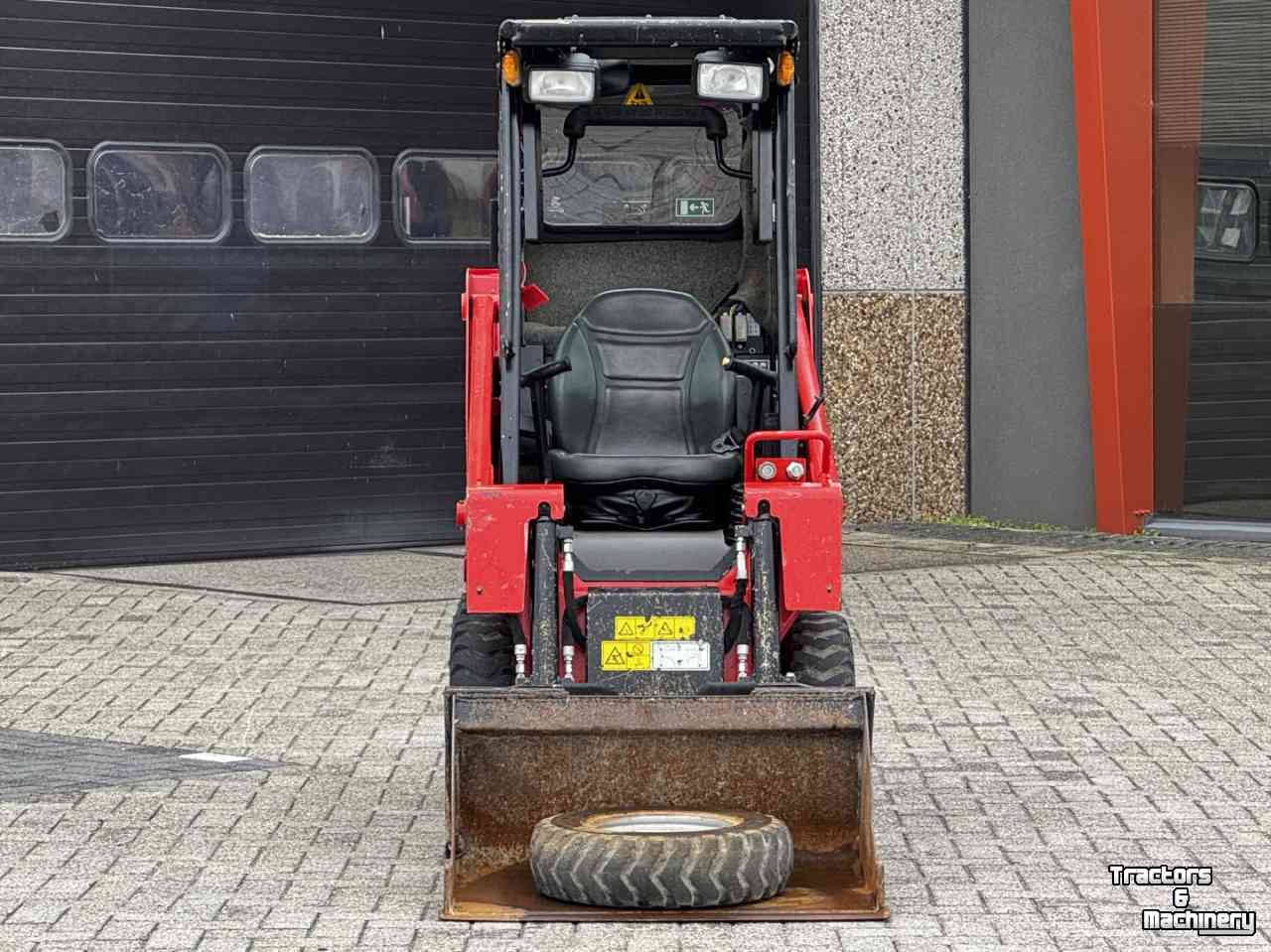 Kompaktlader Manitou 850R  Stage V Hydrostaat  150cm Breed