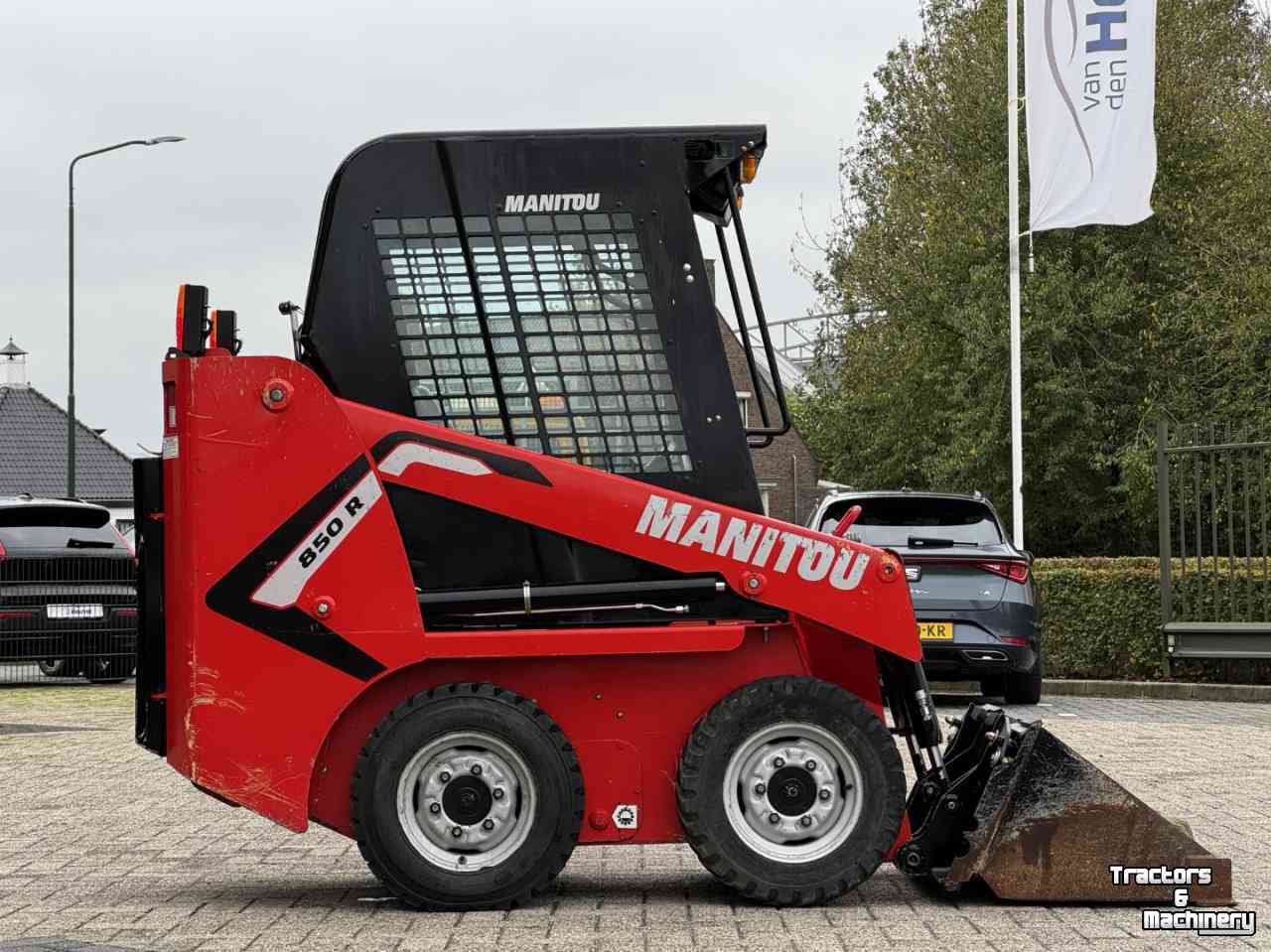 Kompaktlader Manitou 850R  Stage V Hydrostaat  150cm Breed