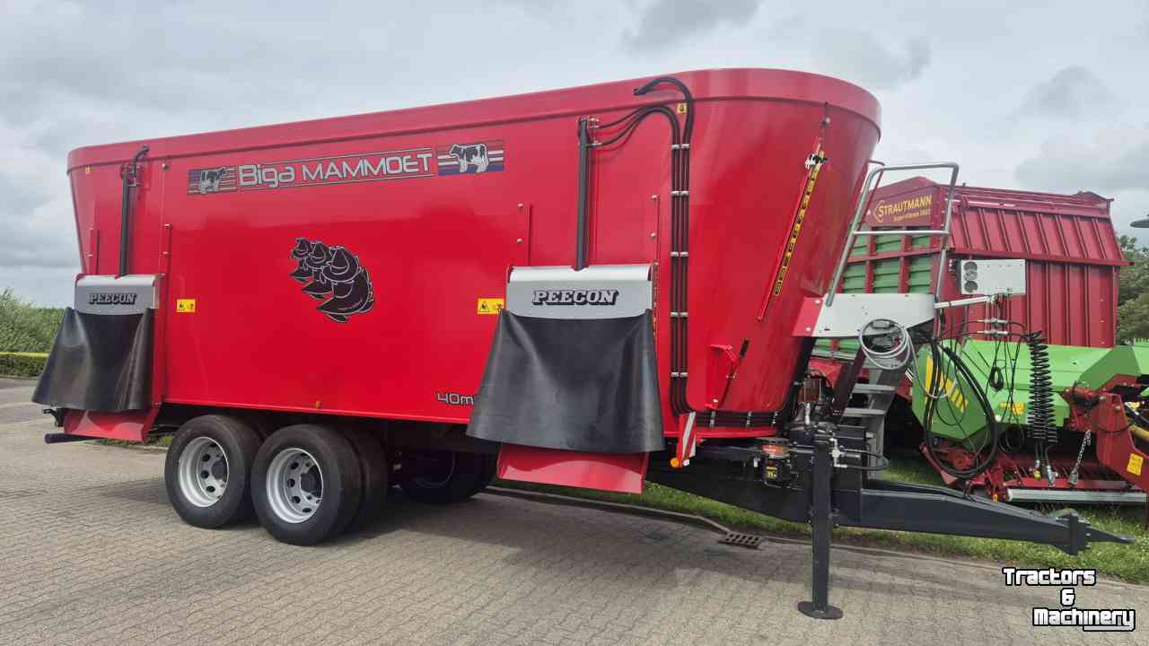 Futtermischwagen Vertikal Peecon Biga 40-230s Mammoet