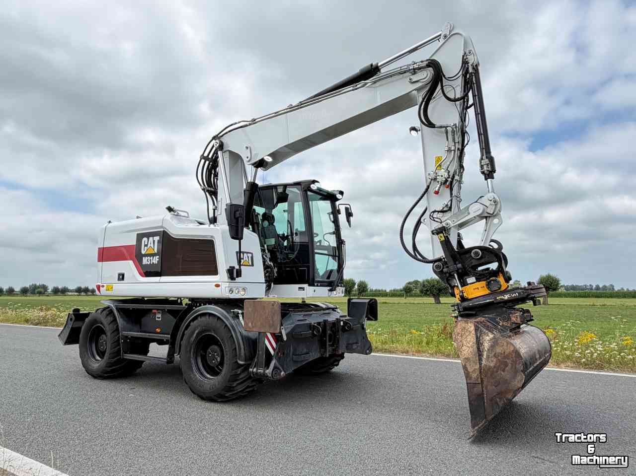 Mobilbagger Caterpillar Cat M314F + Engcon Mobiele graafmachine Midejo