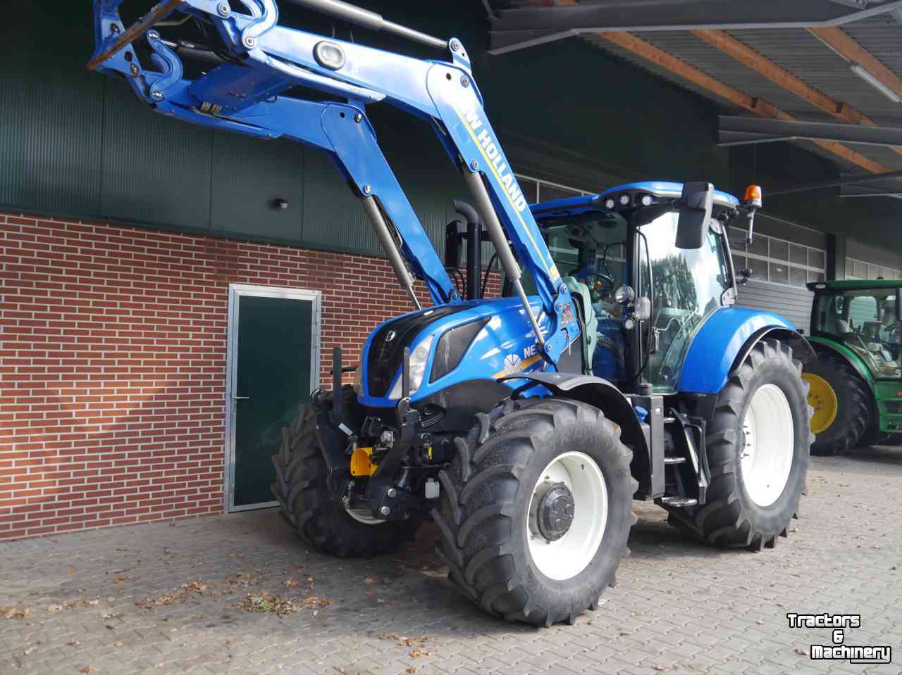 Schlepper / Traktor New Holland T6.180 EC