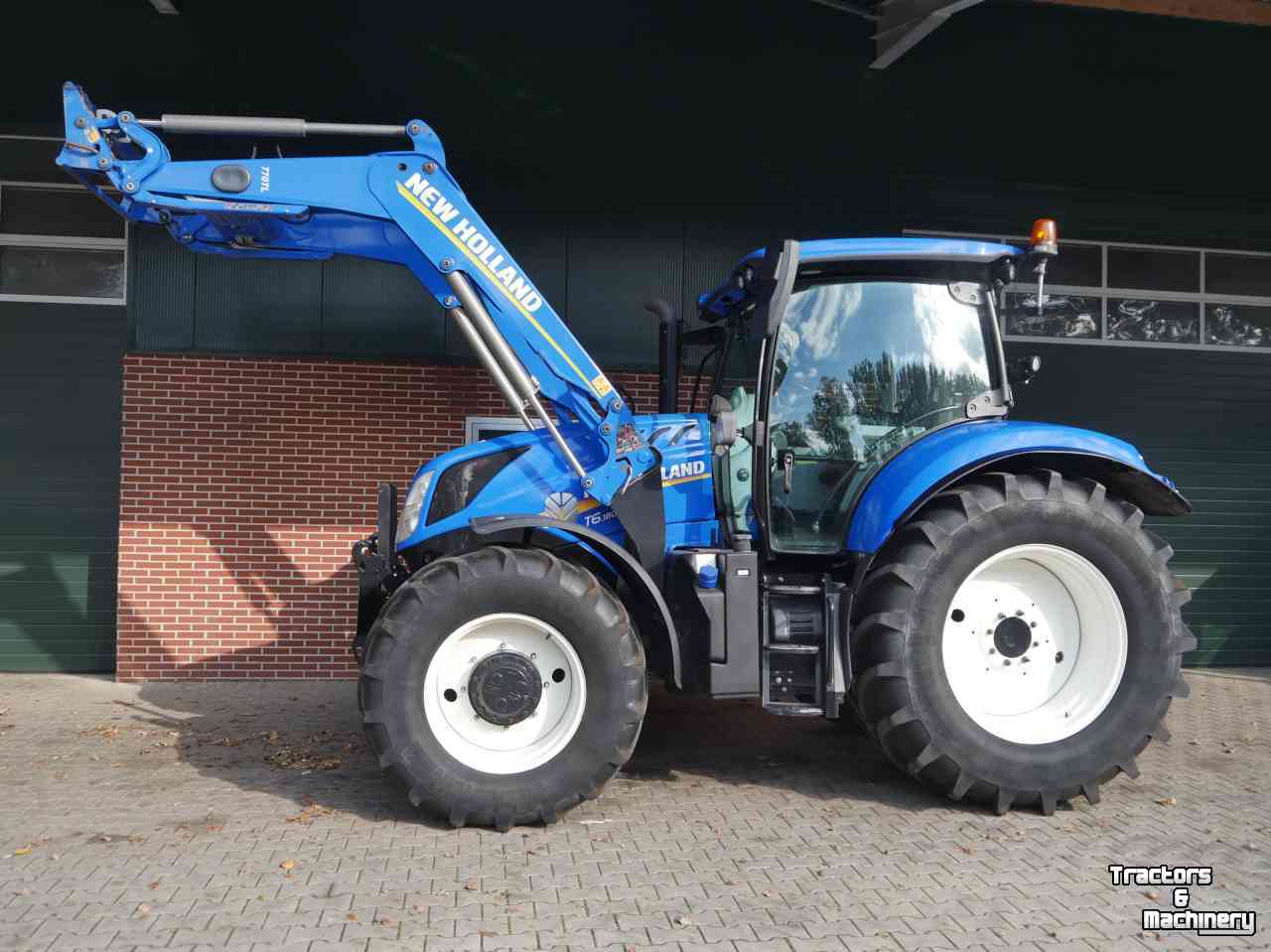 Schlepper / Traktor New Holland T6.180 EC