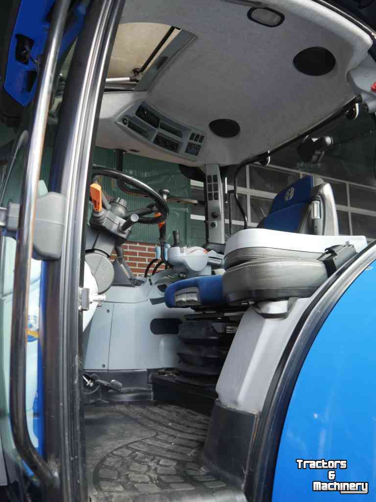 Schlepper / Traktor New Holland T6.180 EC