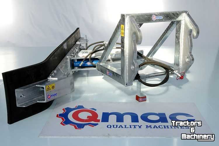 Sonstiges Qmac Modulo Gummischiebers für Ställen 2100mm anbau JCB Quick Fit