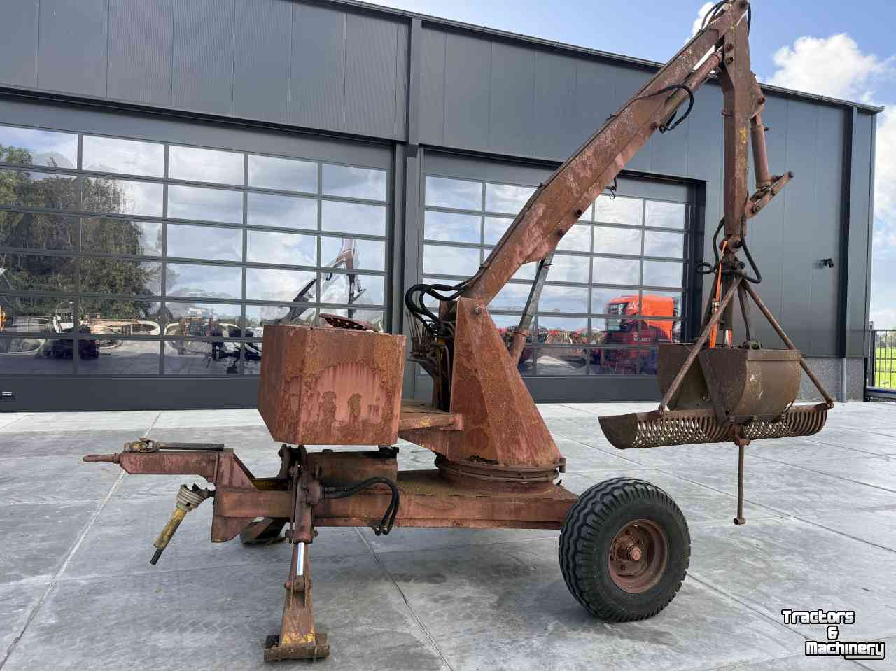 Sonstige Baumaschinen, Erdbewegungsmaschinen und Zubehör Bazzoli Landbouwkraan , getrokken kraan