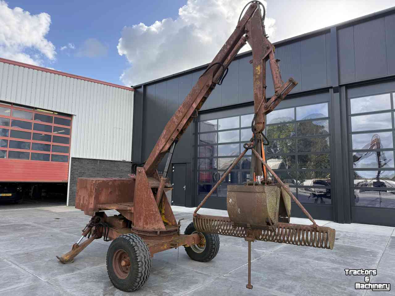 Sonstige Baumaschinen, Erdbewegungsmaschinen und Zubehör Bazzoli Landbouwkraan , getrokken kraan