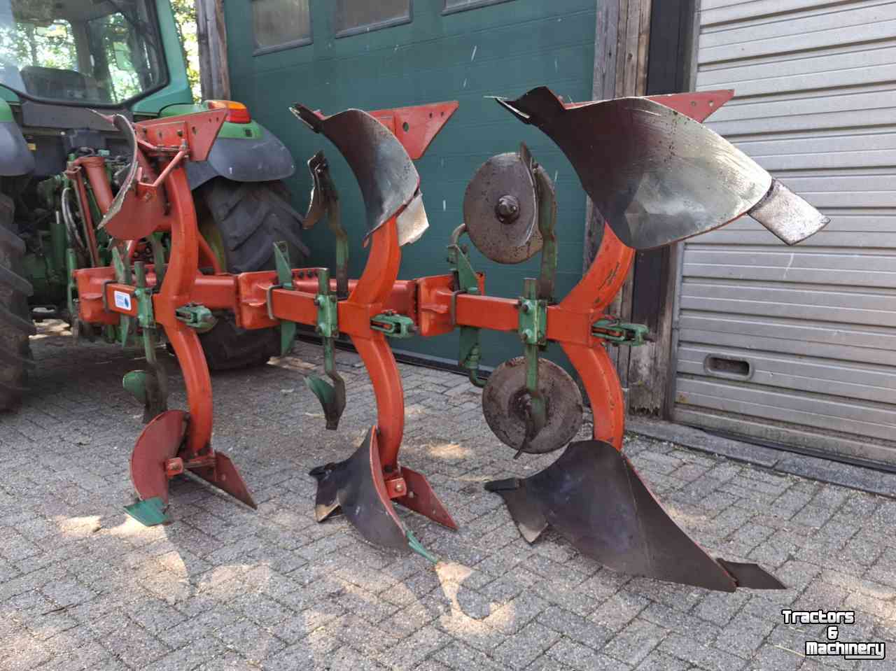 Pflüge Kverneland EG 160 - 3 schaar wentelploeg ploeg steenbeveiliging 2 schaar