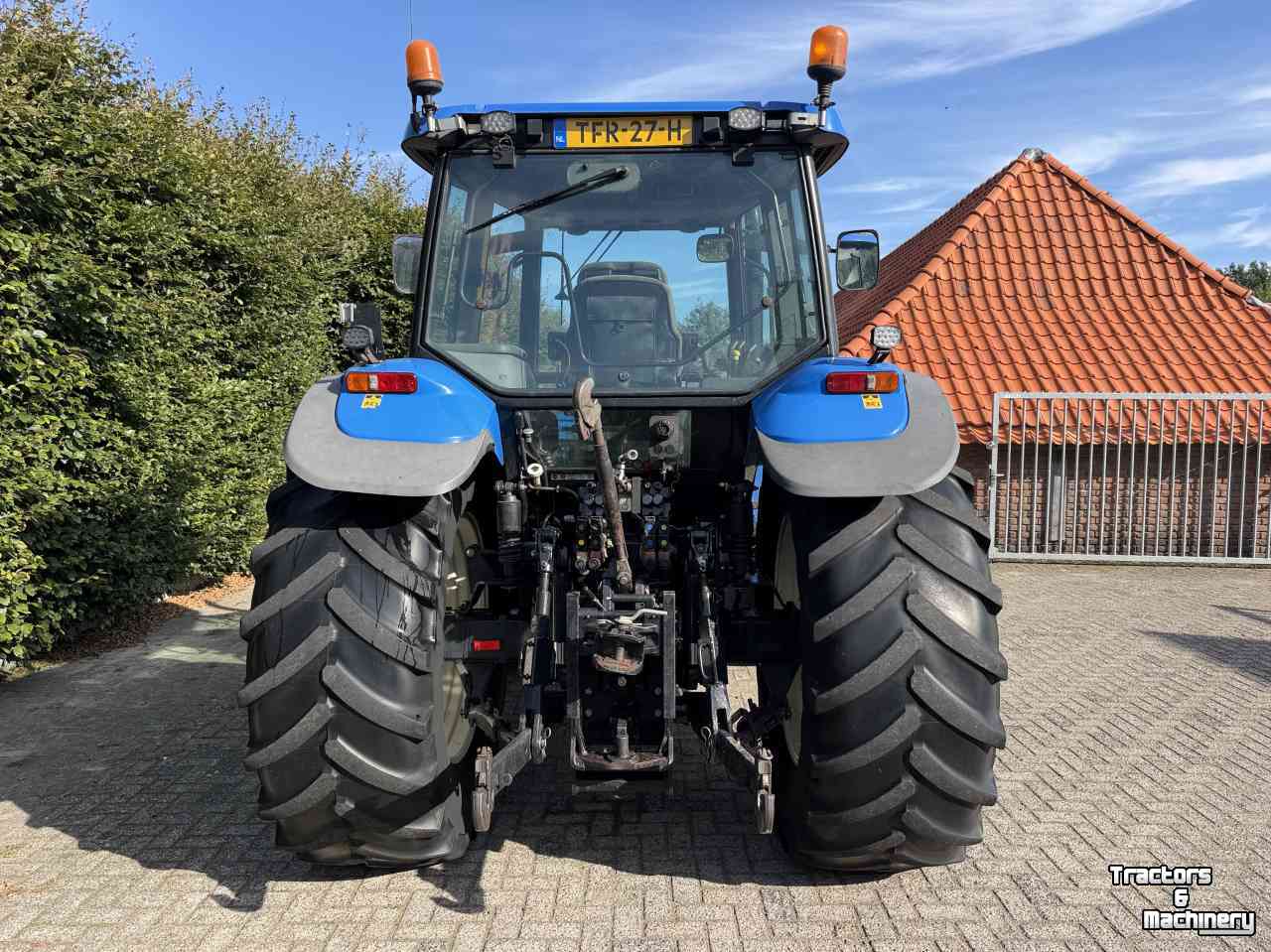 Schlepper / Traktor New Holland TM140 RC