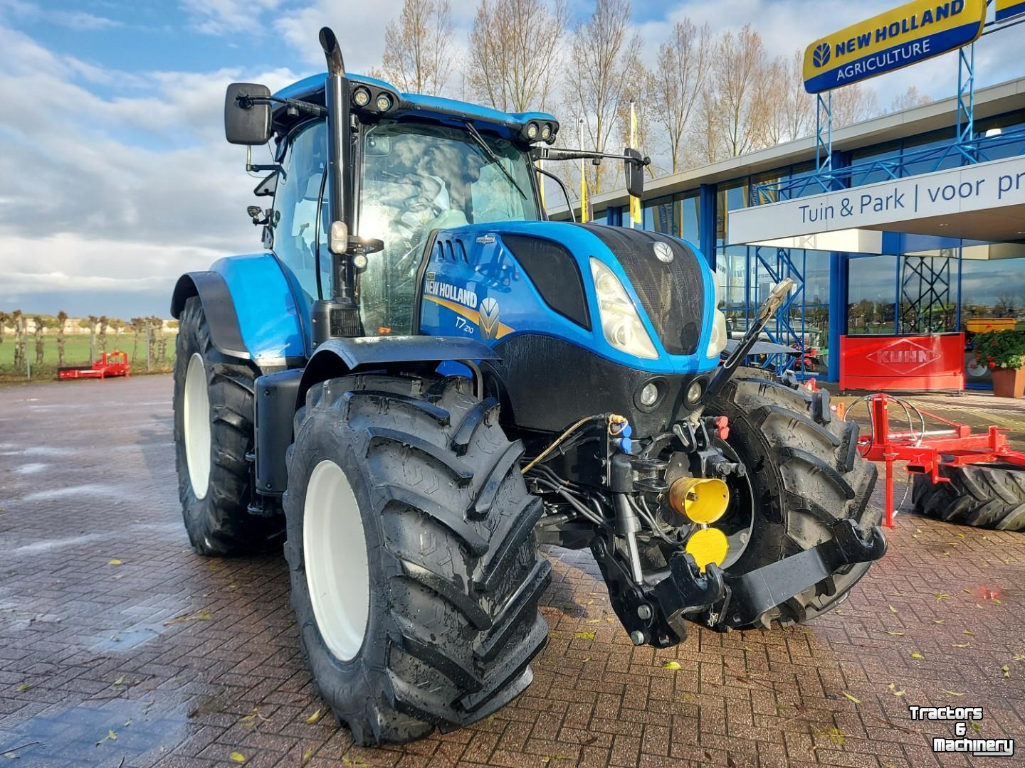 Schlepper / Traktor New Holland T7.210