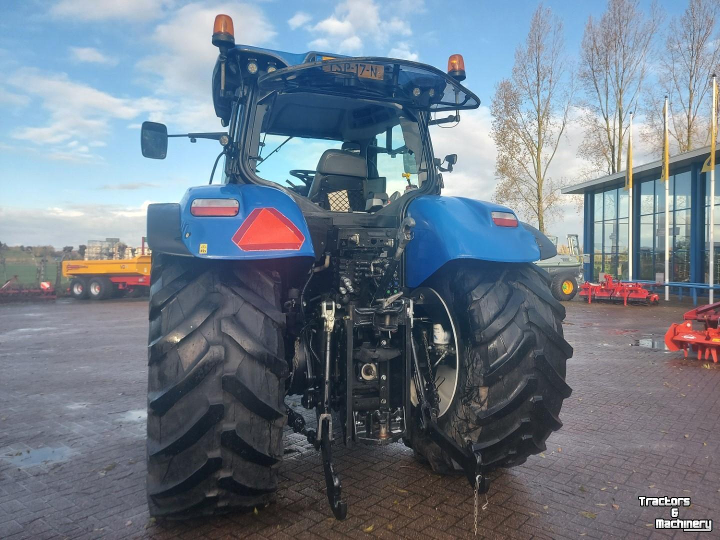 Schlepper / Traktor New Holland T7.210