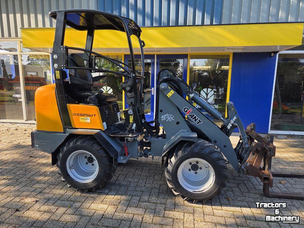 Radlader Giant D332SWT