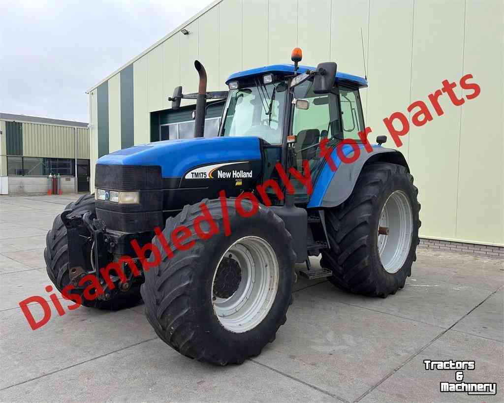 Schlepper / Traktor New Holland TM Series