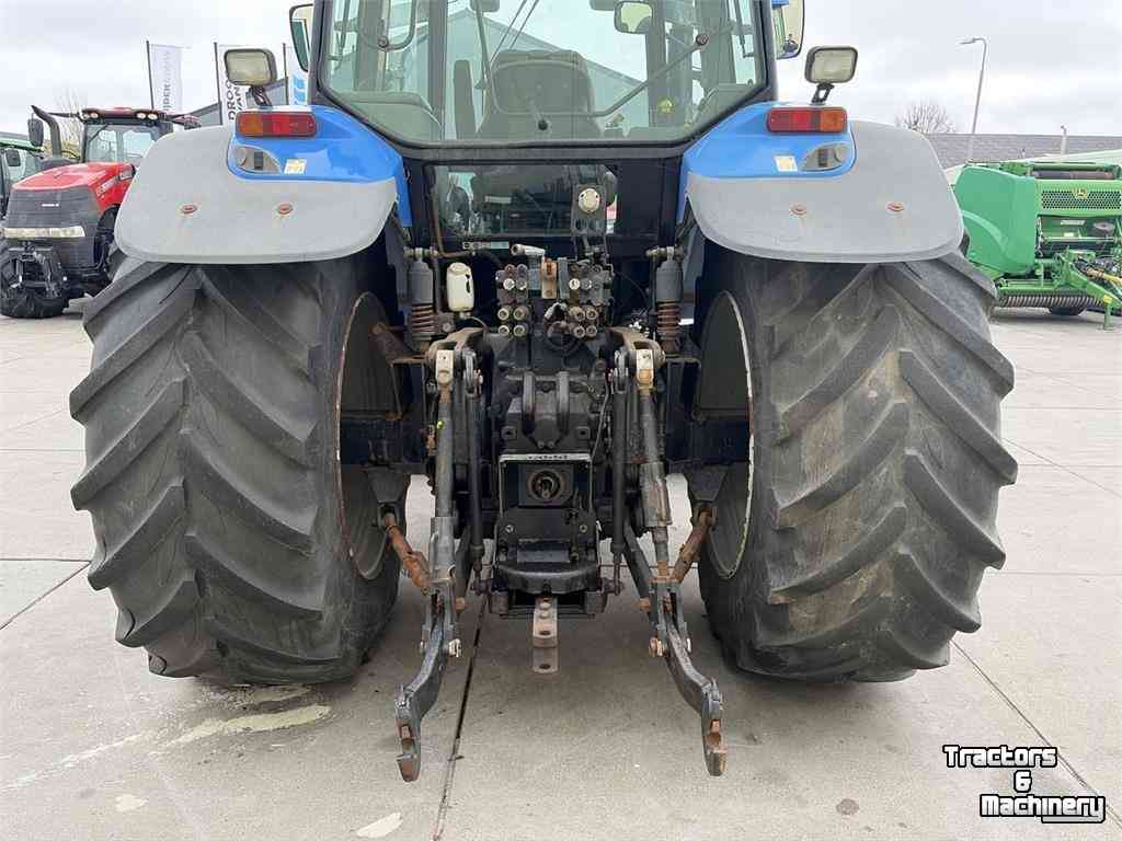 Schlepper / Traktor New Holland TM Series