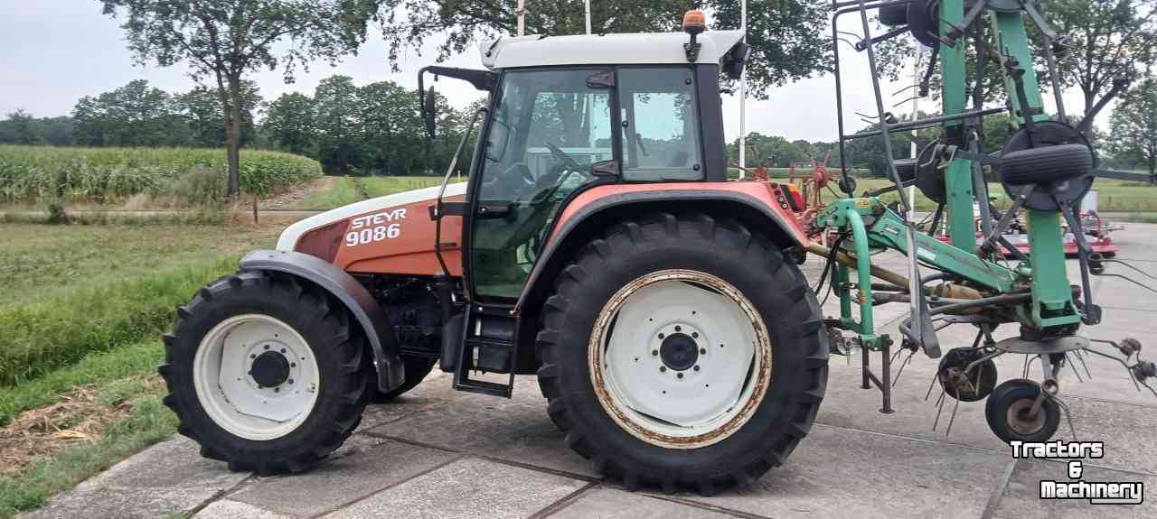 Schlepper / Traktor Steyr M9086A