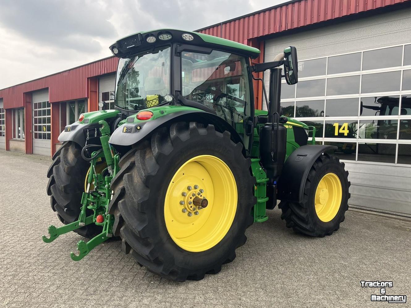 Schlepper / Traktor John Deere 6R 185