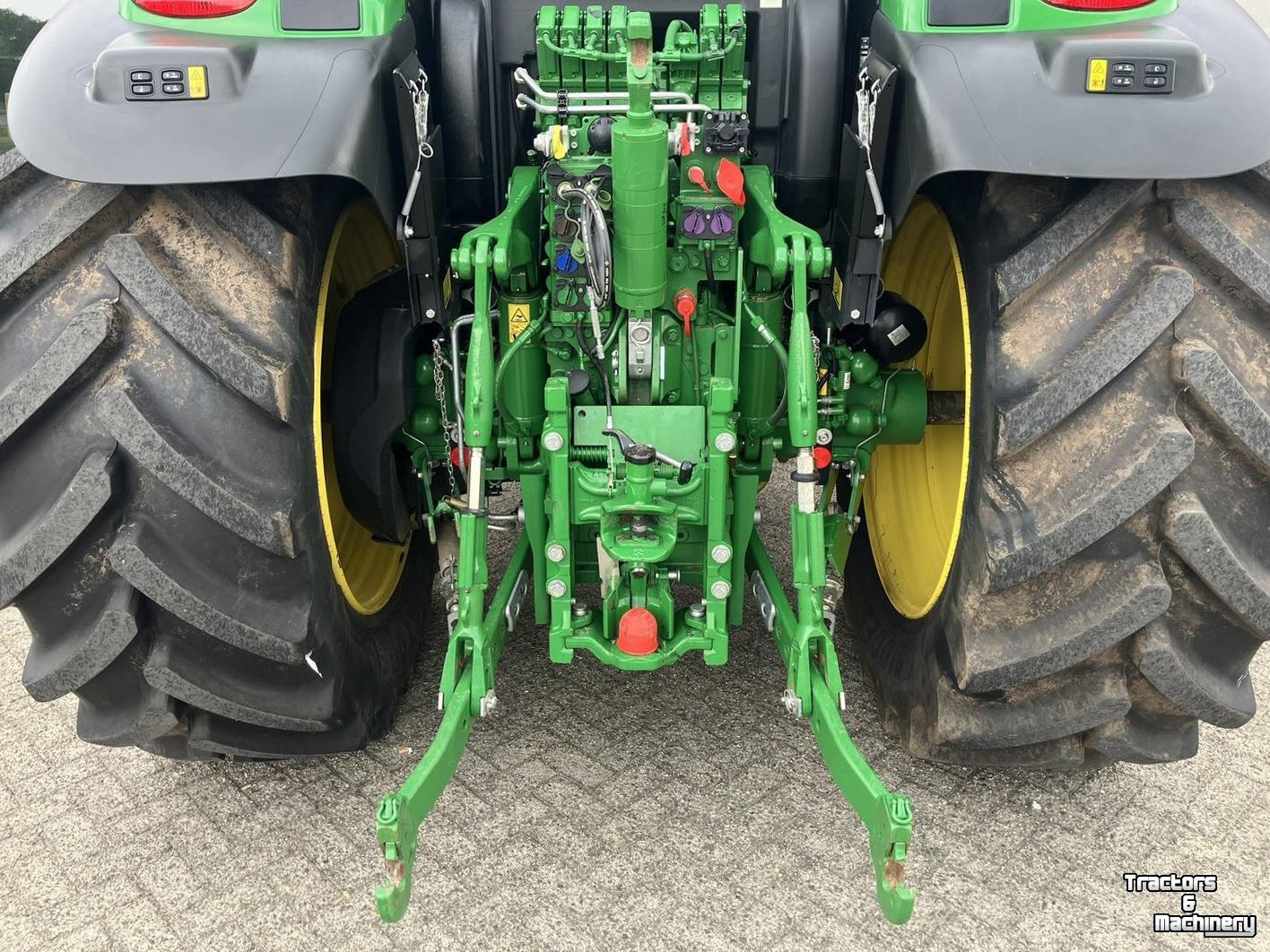 Schlepper / Traktor John Deere 6R 185
