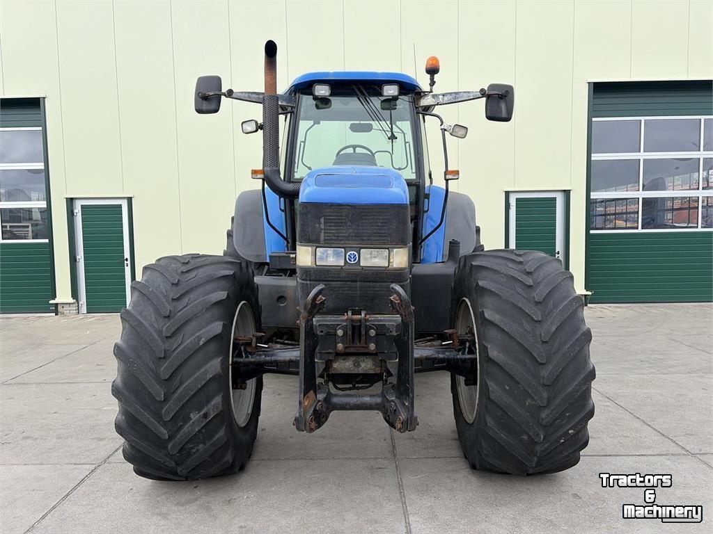 Schlepper / Traktor New Holland TM Series