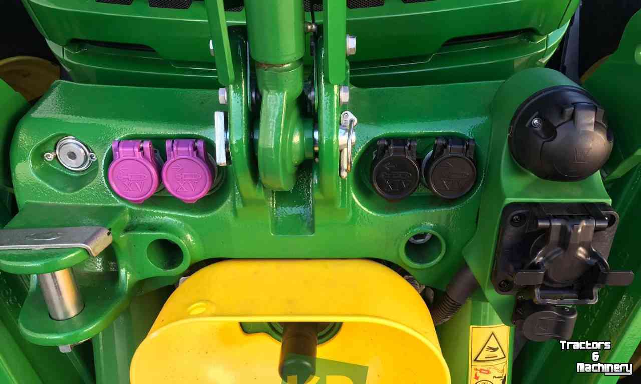 Schlepper / Traktoren John Deere 6R 150 CommandPro