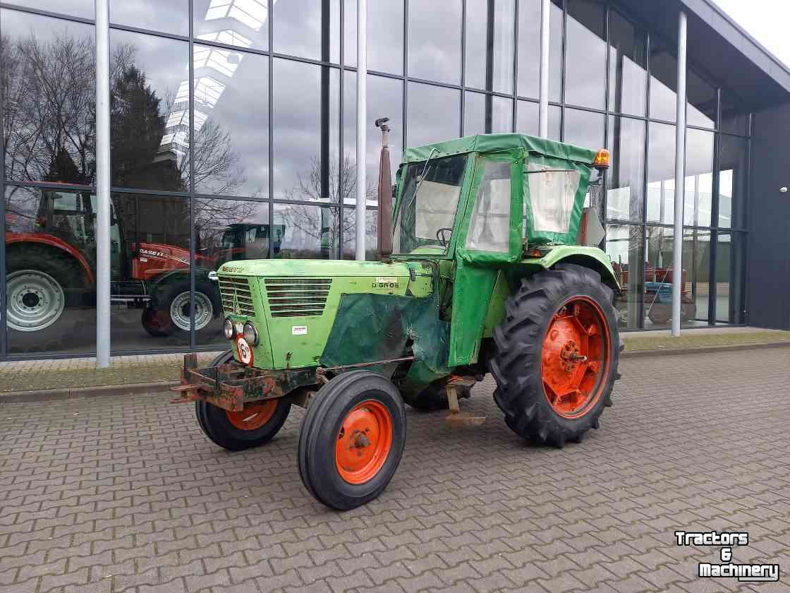 Schlepper / Traktoren Deutz-Fahr 6006