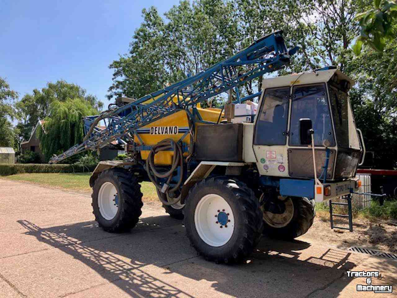 Selbstfahrende Feldspritze Delvano HydroTrac Light 2500 Veldspuit / Zelfrijdende spuit