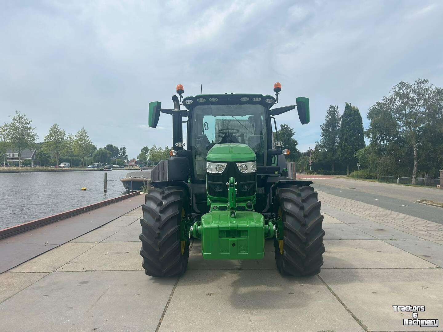 Schlepper / Traktor John Deere 6R 150