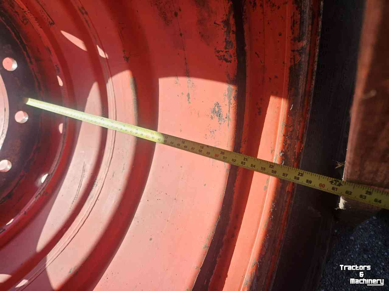 Räder, Reifen, Felgen & Distanzringe Michelin 1000/50R25. 40 mm