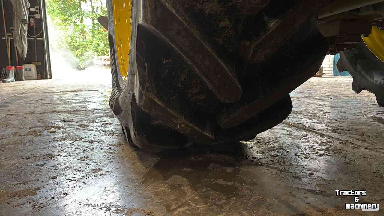 Räder, Reifen, Felgen & Distanzringe Bridgestone 580/70R42
