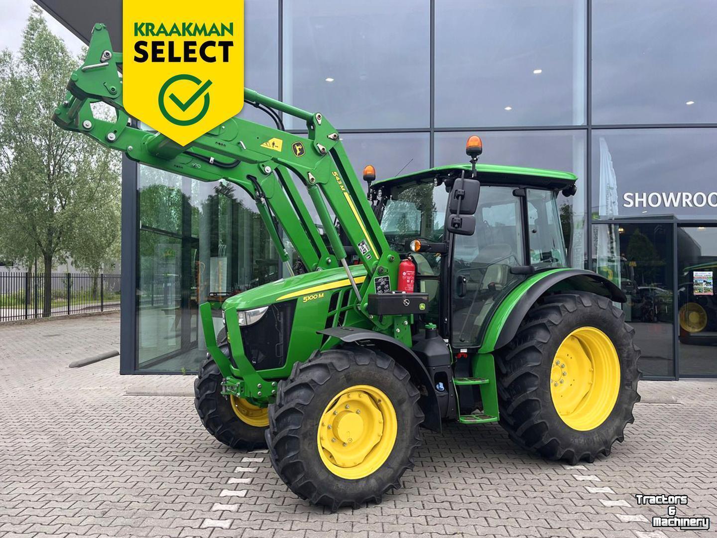 Schlepper / Traktor John Deere 5100M