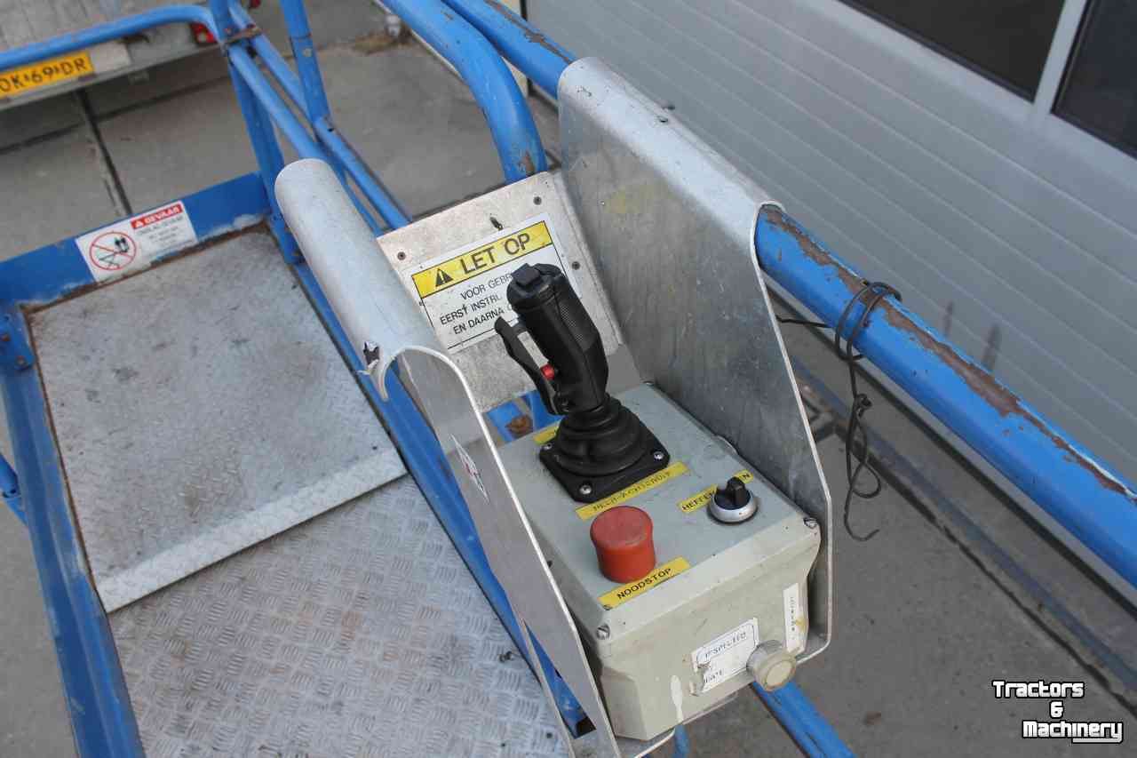 Scherenarbeitsbühnen Up Right SL-20 schaarhoogwerker elektrisch