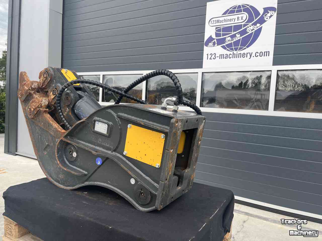 Beton Pulverisierer Mustang Beton breker 4.5/11 ton