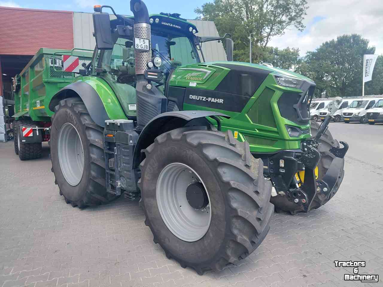 Schlepper / Traktor Deutz-Fahr 8280 TTV