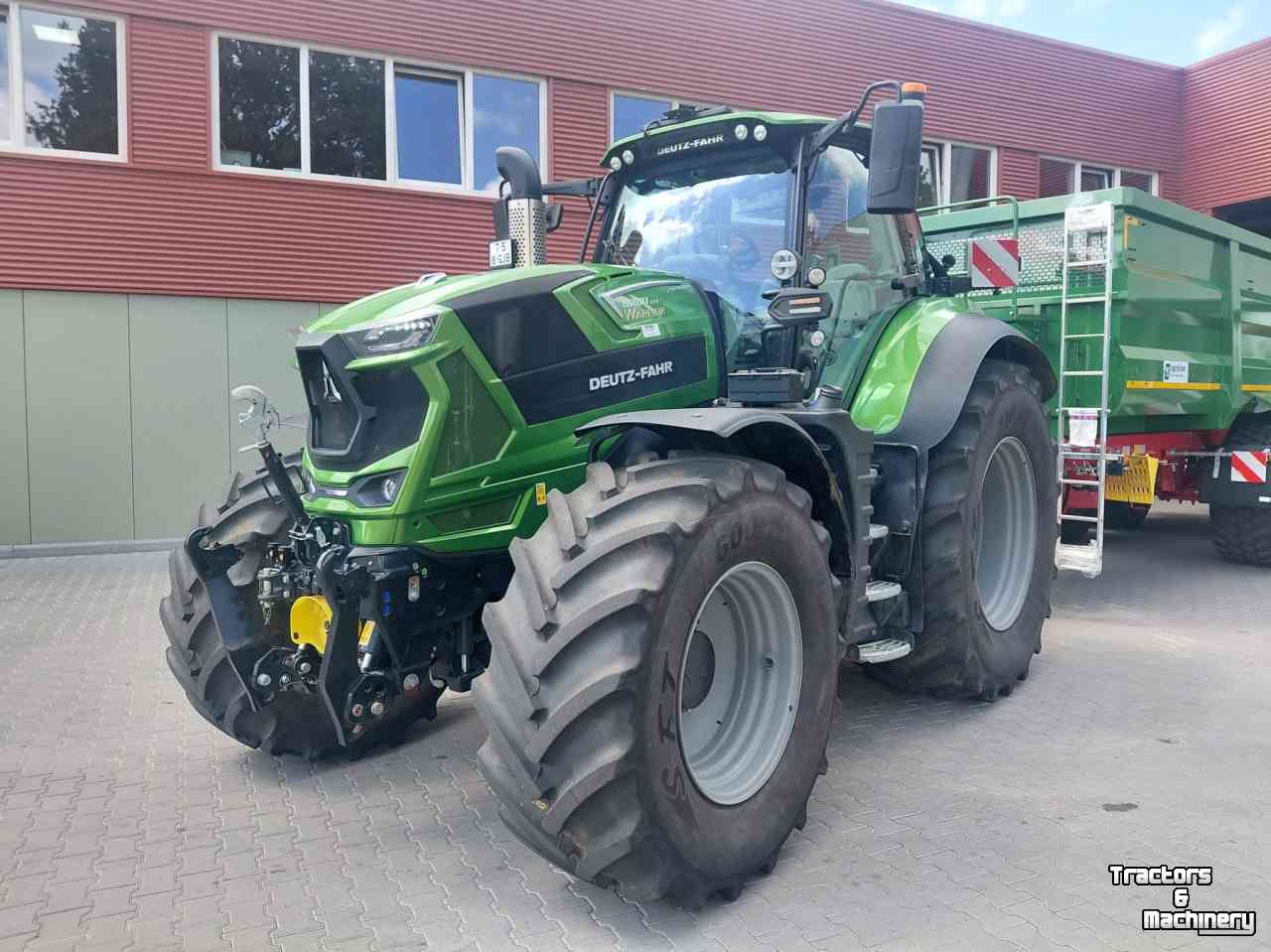 Schlepper / Traktor Deutz-Fahr 8280 TTV