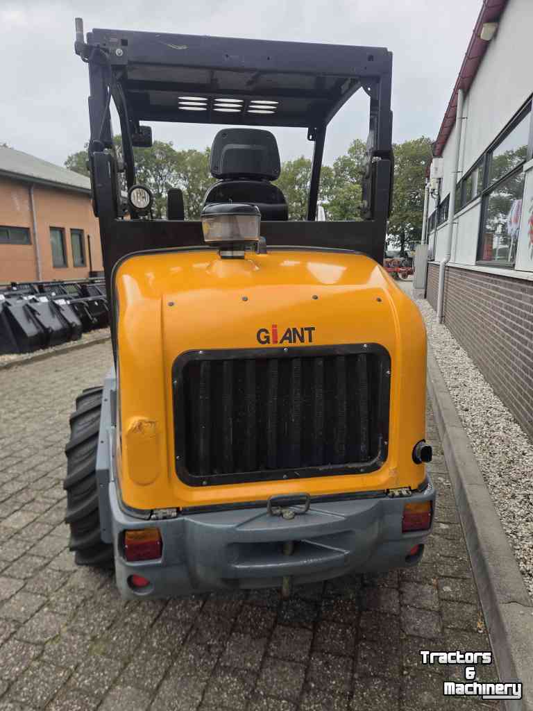 Radlader Giant V6004T X-tra