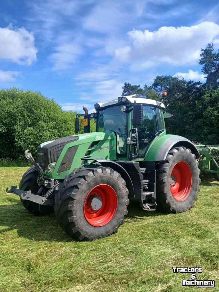 Schlepper / Traktor Fendt 822 scr profiplus