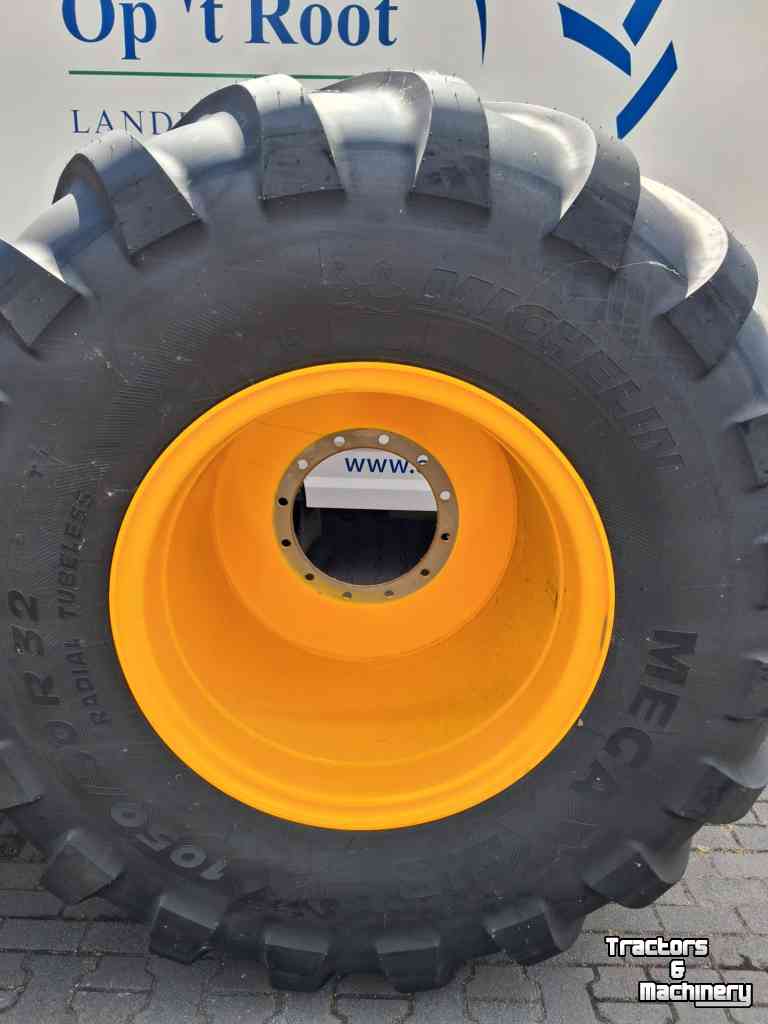 Räder, Reifen, Felgen & Distanzringe Michelin Mega X Bib 1050/50R32