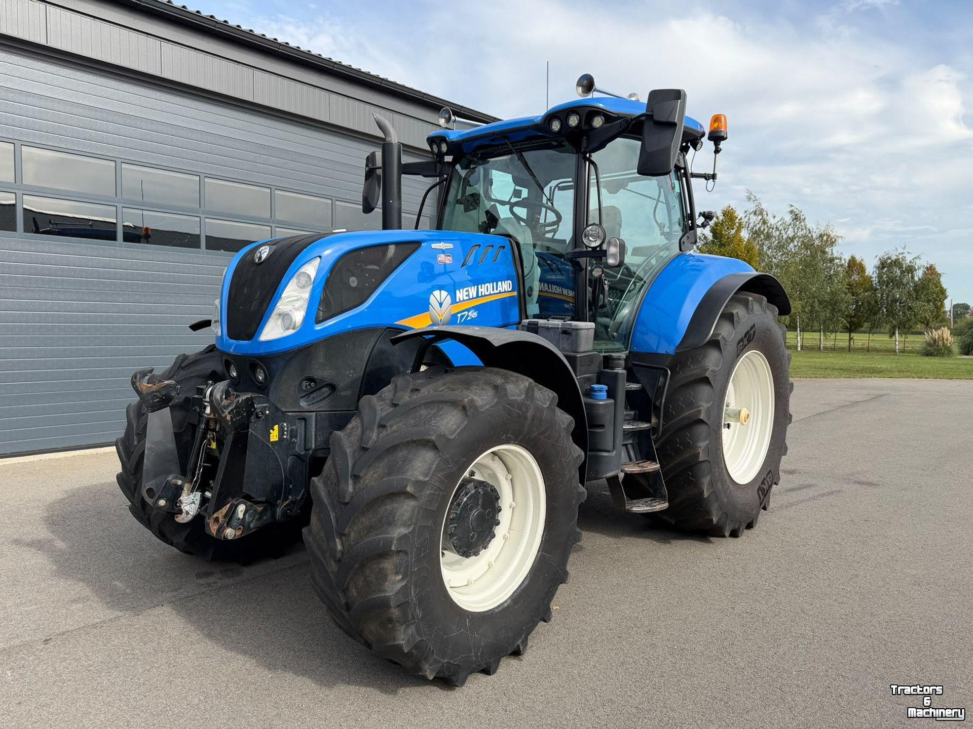 Schlepper / Traktor New Holland T7.245 Autocommand