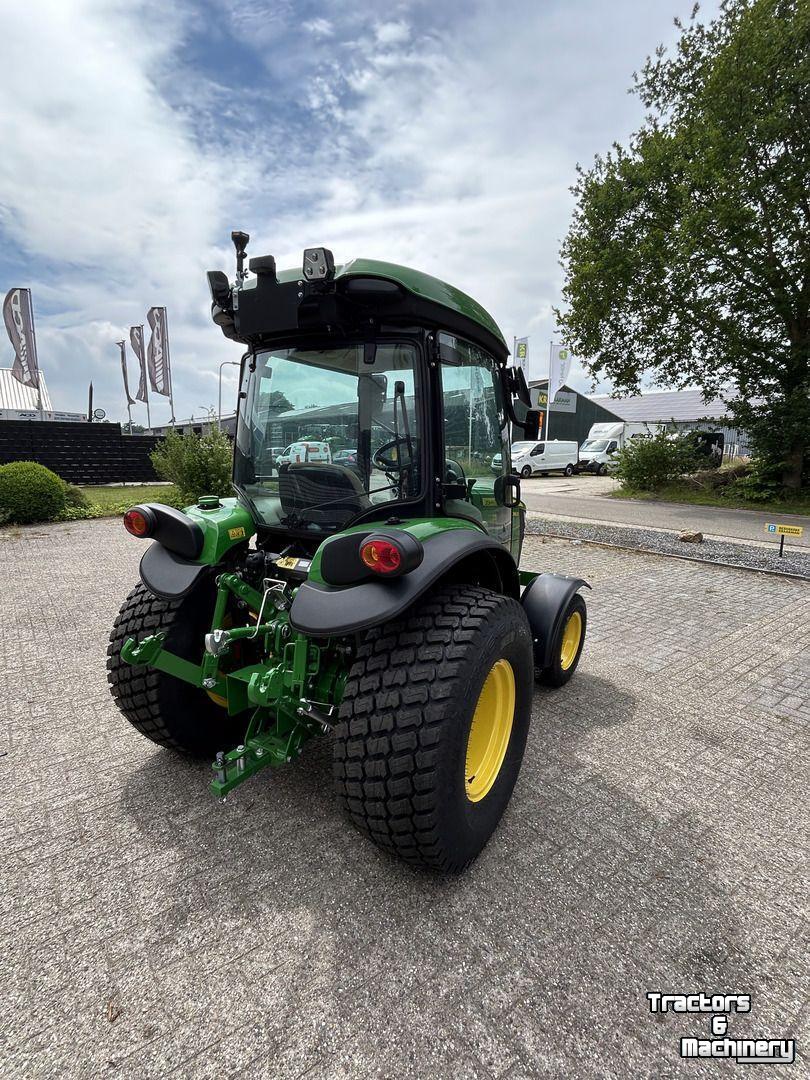 Obsttraktor John Deere 4066R