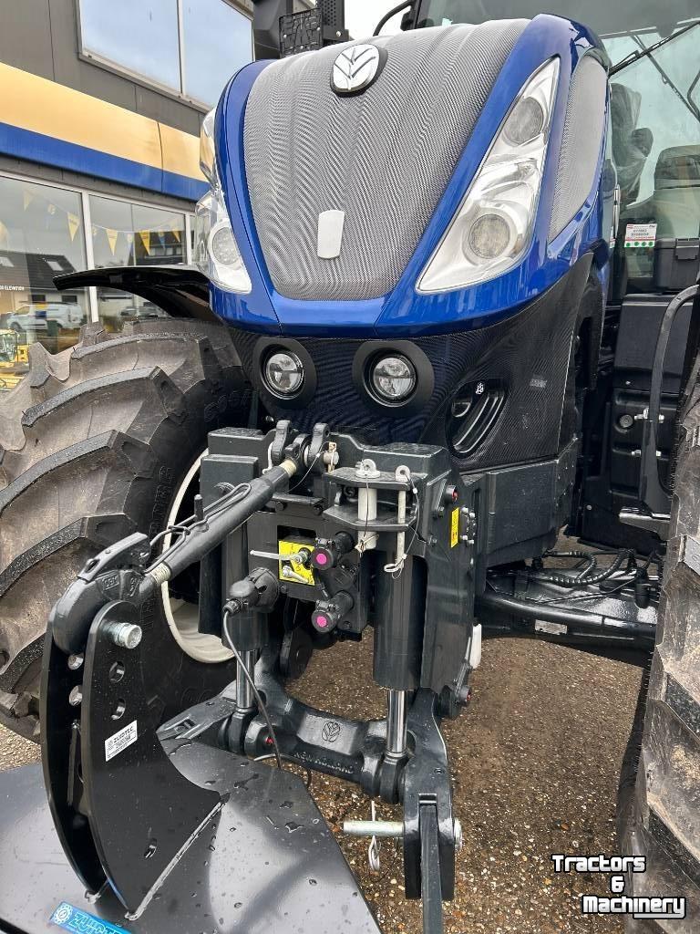 Schlepper / Traktor New Holland T7.245 Auto Command PLMi